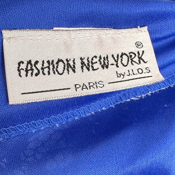 Two piece gown - Picture 5 of 6